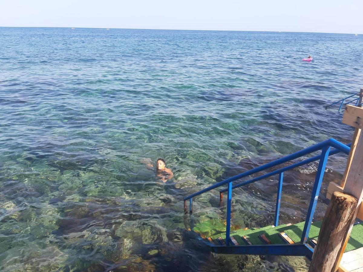 B&B Sea Terrace Ачи Костелло Экстерьер фото