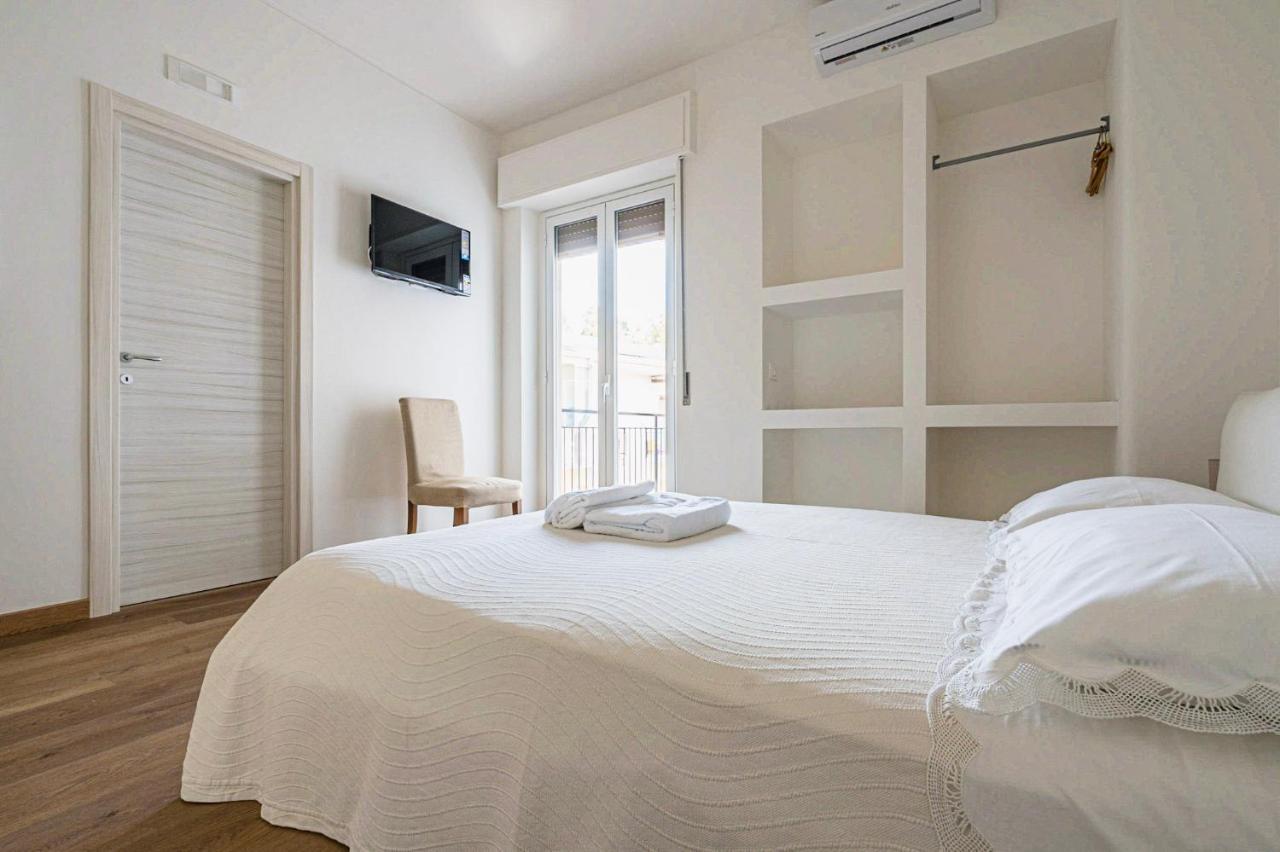 B&B Sea Terrace Ачи Костелло Экстерьер фото